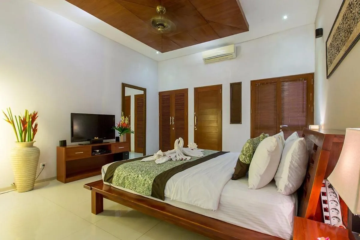 Villa Green Mango سمينياك