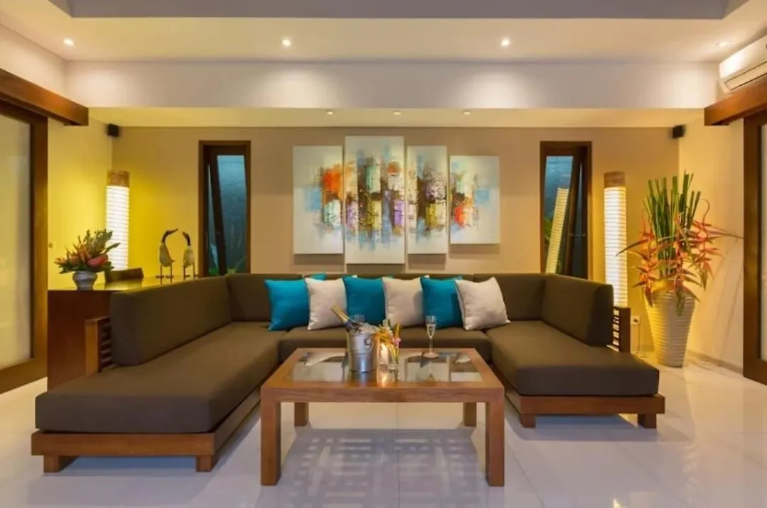 Villa Green Mango سمينياك
